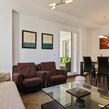 Apartamento Holiday Denia * دينايا